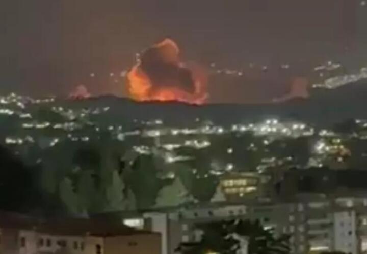 Взрывы и вертолеты в воздухе: США напали на Венесуэлу