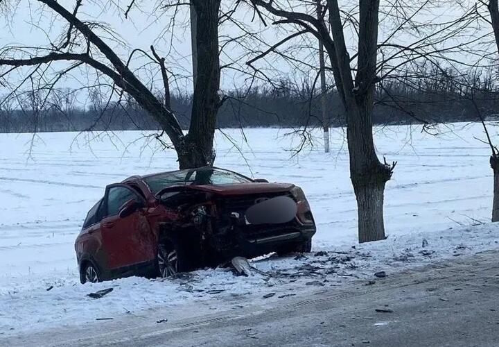 4-летняя девочка серьезно пострадала в аварии в Краснодарском крае