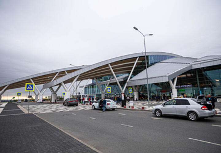 Аэропорт на юге России, закрытый с начала СВО, объявил о наборе персонала