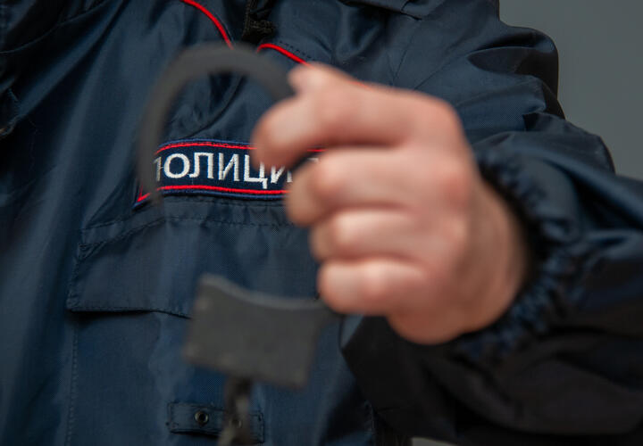 Экс-судью взяли под стражу