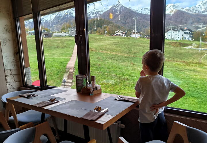 Когда будут весенние каникулы у российских школьников, и почему эта информация полезна не только семьям с детьми