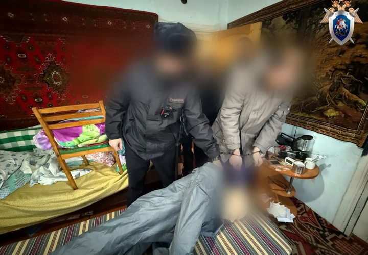 Кровавая трагедия в Адыгее: изверг изрубил собственную мать топором и пытался лишить жизни отца