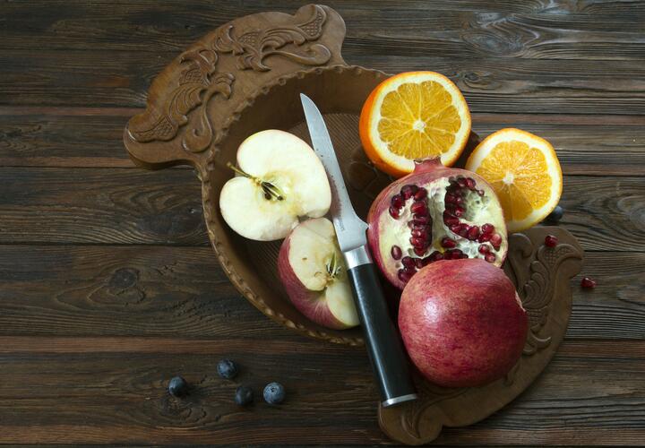 Неожиданная польза граната: щит от инфекций и польза сердцу