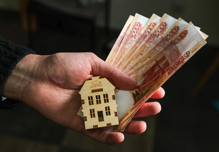 Сколько нужно получать в месяц жителю Кубани, чтобы купить 3-комнатную квартиру в ипотеку