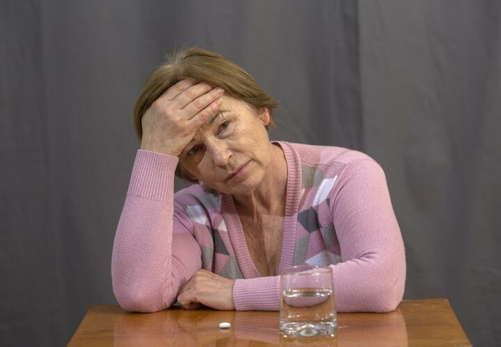 Причина боли кроется в работе мозга, а не только в сосудах