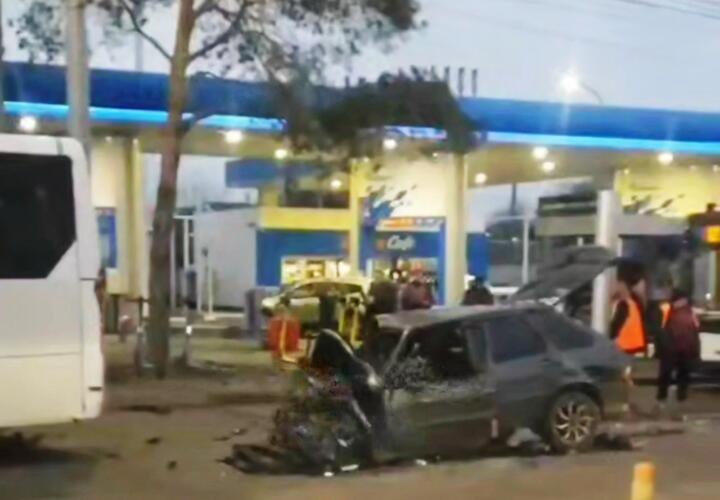 В ДТП с автобусом в Краснодаре пострадали люди