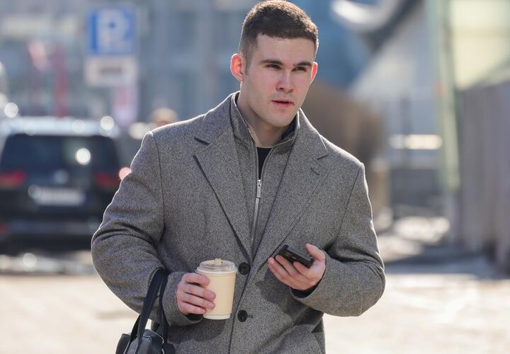 Анапчанин как зачарованный отдал лжеполицейскому почти два миллиона рублей