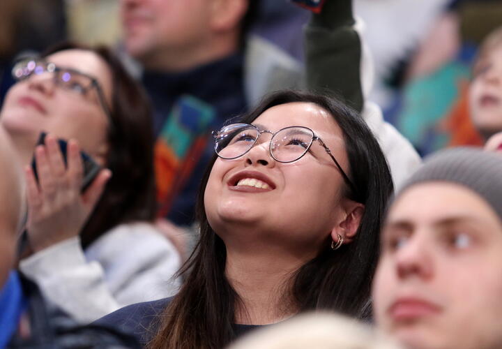 Как именно комплименты спасают от депрессии, рассказали учёные