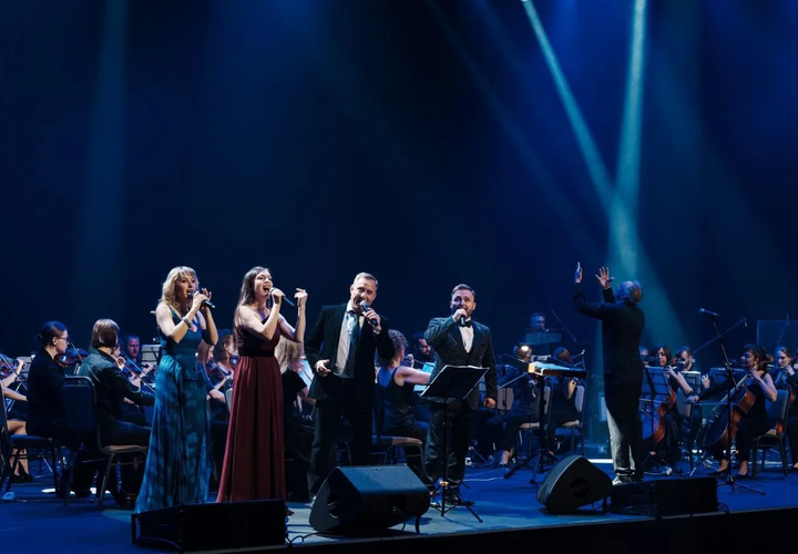 Хиты 90-х под оркестр «RED Orchestra»: в Краснодаре состоится концерт ностальгии с размахом  Мелодии юности исполнят с симфоническим сопровождением