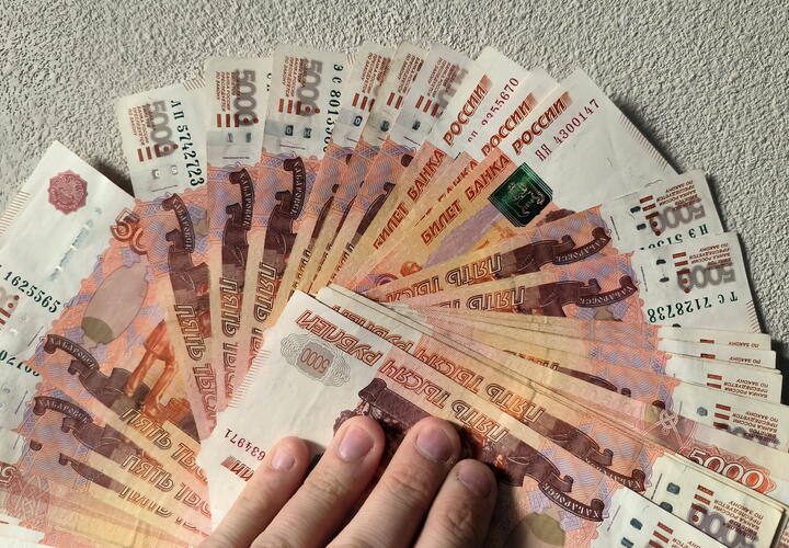 Никитин вместе с сообщником убеждал бизнесменов заплатить 15  млн за якобы предотвращение проверки на предприятии