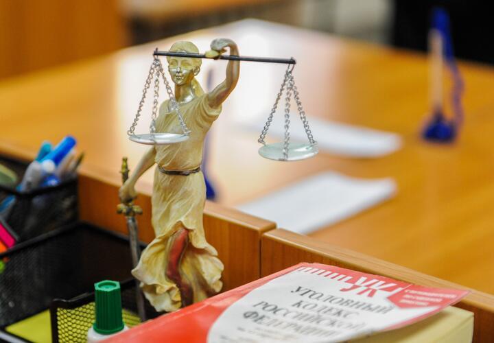 Националист из Греции подговорил кубанца устроить подрыв поезда с военной техникой и целого предприятия