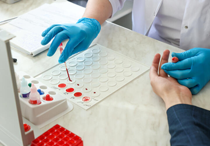 Учёные выяснили, обладатели какой группы крови больше склоны к долголетию