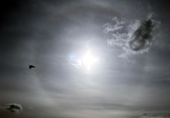 Какие традиции связаны с этим днем и как его воспринимают в разных культурах