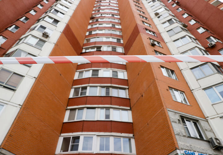 Здание правительства атаковано украинским дроном в российском регионе, ранен начальник отдела