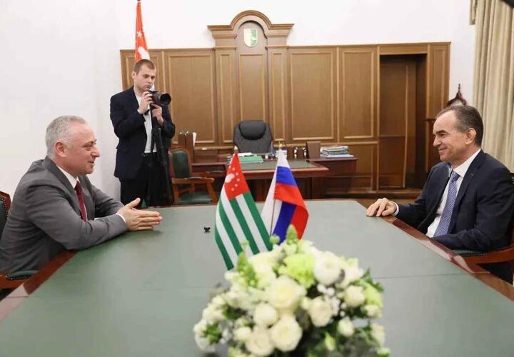 Вениамин Кондратьев и Бадра Гунба