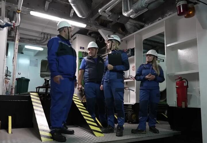 Инициативы охватывают все - от складов до электроснабжения буксиров