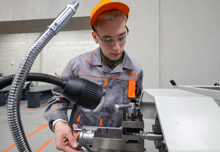 Кем сейчас выгодно работать в Краснодарском крае? Самых высокооплачиваемых специалистов на вахте назвали аналитики