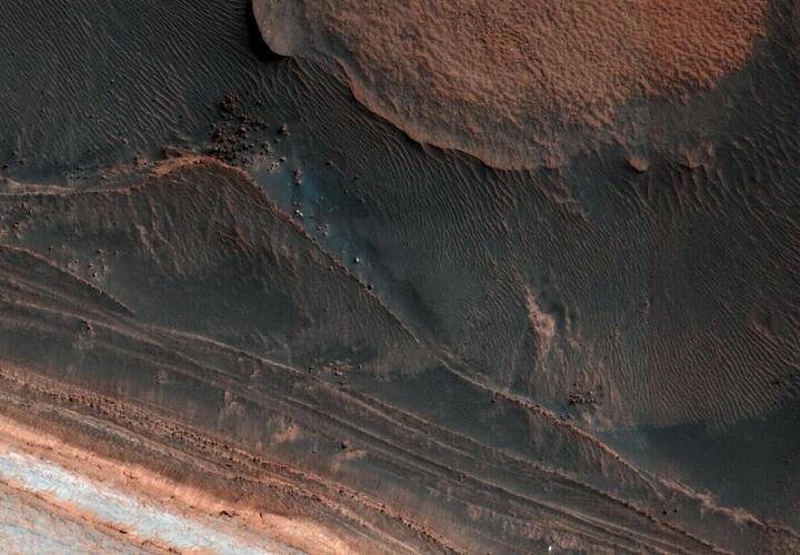 Космических технологий достаточно, чтобы долететь до Марса: учёный ответил, спасутся ли люди в случае катастрофы на Земле