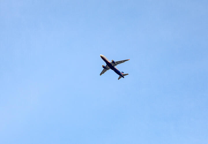 Переоборудованный бизнес-джет вылетел из Румынии