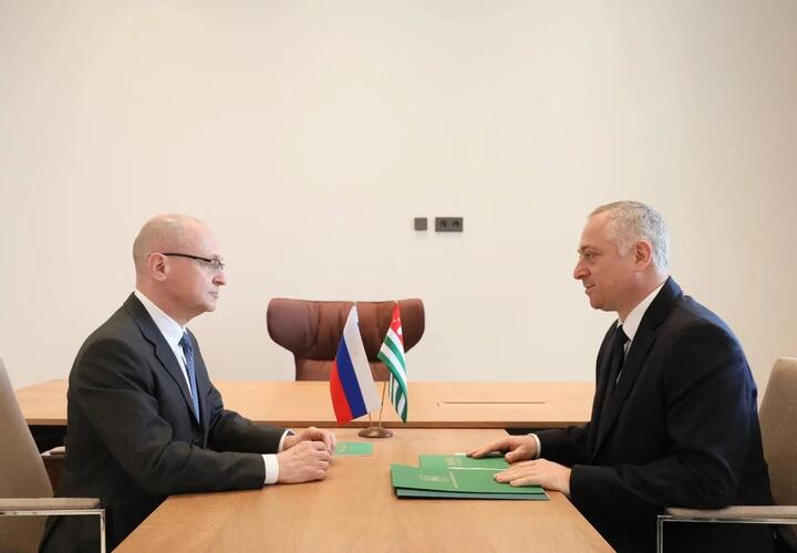 Сейчас реализуется несколько проектов в социальной, экономической и инфраструктурной сферах