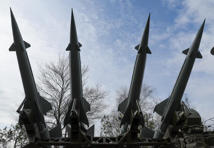 Ракетная опасность со стороны Чёрного моря: в Новороссийске и Геленджике звучит сирена