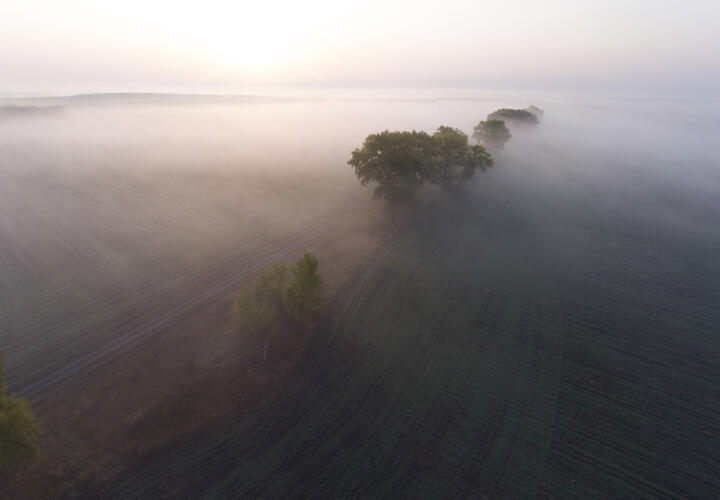 Союзники США, выступили против блокады Ормузского пролива, Зеленский обратился к Фридриху Мерцу с требованием ускорить выделение кредита: что произошло, пока вы спали