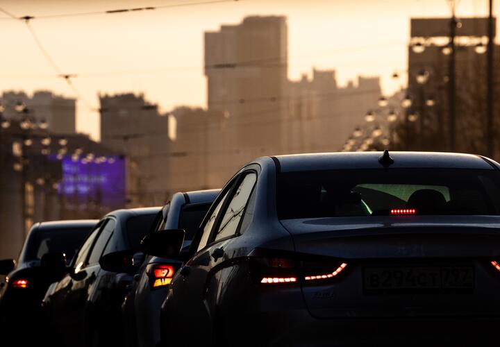 Вечер в городе