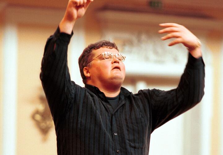 Сергей Стадлер дирижирует