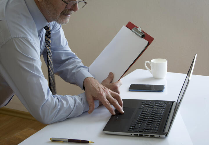 У экс-заместителя главы администрации Лабинского района отобрали имущество. В чём он провинился?