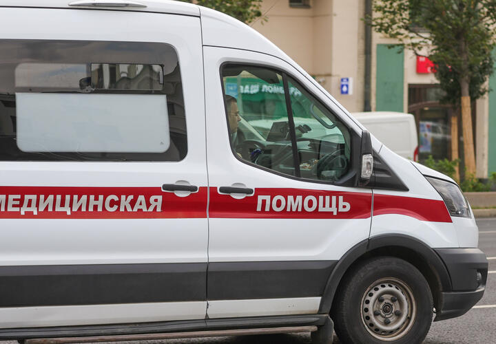 Рейсовый автобус попал под удар ВСУ недалеко от Донецка
