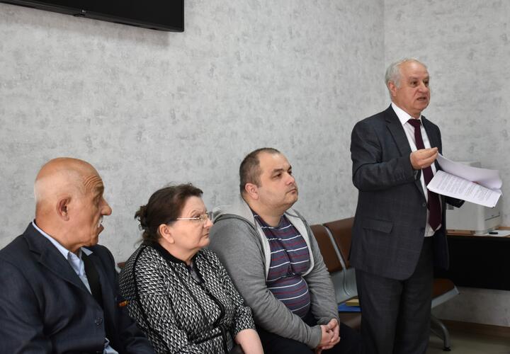 Местные жители решили бороться за свои права