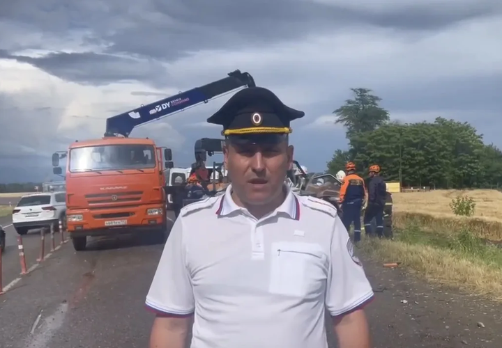 Погибли трое: ужасное ДТП с манипулятором случилось в Тихорецком районе Краснодарского края