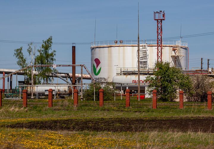 У директора НПЗ на юге России нашли «еврокубы» с нефтепродуктами – возбуждено дело 