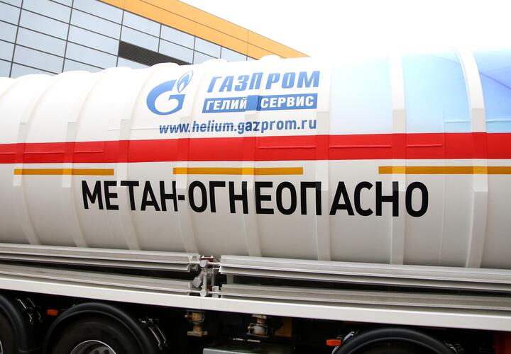 На юге России взрыв баллона с метаном превратил Renault Logan в груду металла. Пострадал водитель 