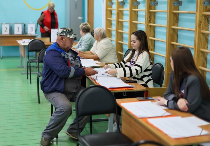 Выход нашли быстро, голосование жителей проводят в другом здании