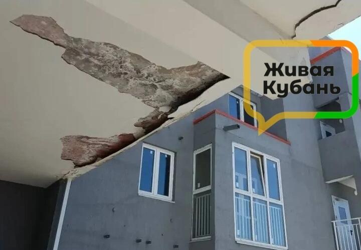 Краснодарский долгострой на волоске от трагедии: в ЖК «Мультиплекс Кино» человек чудом не рухнул в пустую шахту лифта 