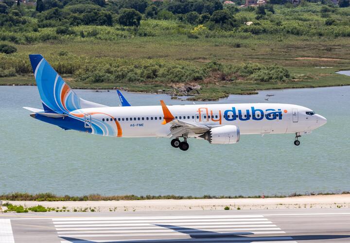 Русский и украинец или два араба? Захват Boeing 737, летевшего из Дубая: версии авиапроисшествия. Что случилось на самом деле? 