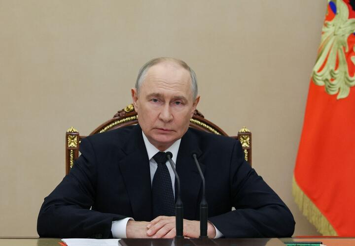 «С террористами переговоров не ведут»: Владимир Путин назвал угрозы Зеленского по закрытию российского неба заявкой на государственный терроризм 