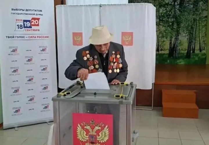 101-летний ветеран ВОВ Иван Чичаев никогда не пропускает голосование