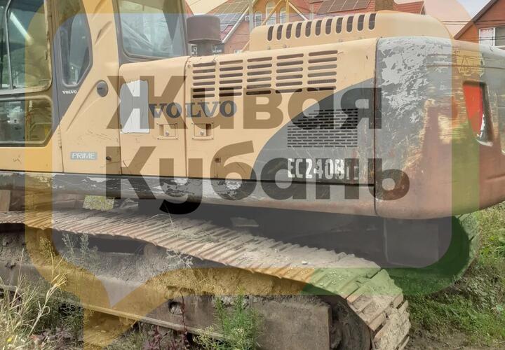 Трубы уложили, а дорогу до сих пор не сделали