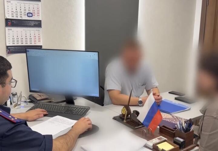 Задержана и отправлена в СИЗО экс-начальница налоговой инспекции Краснодара. Несколько  налоговиков находятся под домашним арестом