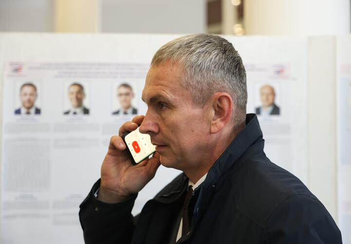 Каждый третий россиянин не кладёт трубку, даже если звонок кажется ему подозрительным 