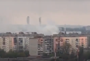 В Краснодаре эвакуируют людей из-за пожара в доме ВИДЕО