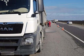 В Краснодарском крае грузовик насмерть сбил пешехода