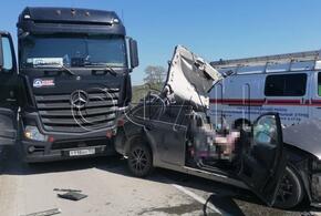 В Краснодарском крае в массовой аварии погиб водитель легковушки