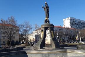 Свято-Екатерининский фонтан в Краснодаре шокирует своим состоянием ВИДЕО