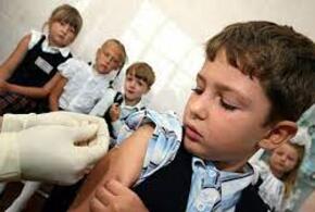 В Краснодарском крае приступили к вакцинации школьников от коронавируса