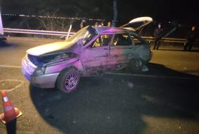 На Кубани водитель и пассажиры «Лады» погибли, врезавшись в тягач
