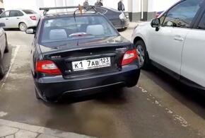 По Краснодару колесят автомобили со странными номерами ВИДЕО