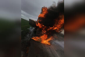 В Кавказском районе Кубани на трассе загорелся грузовик «МАЗ»